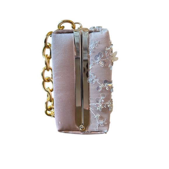 Elegant Floral Embellished Clutch with Gold Chain - Picture 6 of 6